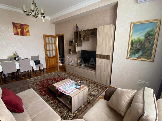 Продаётся 2-комн. новостройка 70 м², м. Кероглу, photo 3 from 14