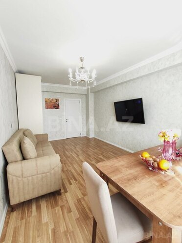 Продаётся 2-комн. новостройка 61 м², м. Иншаатчылар, photo 4 from 10