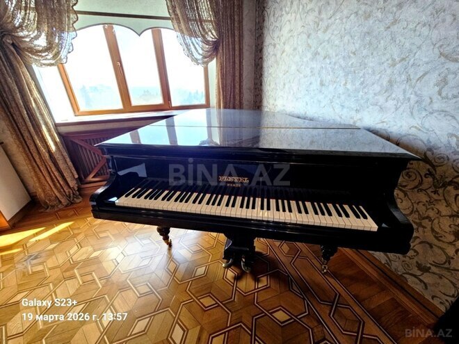 Satılır 4 otaqlı köhnə tikili 175 m², Sahil m., photo 13 from 28