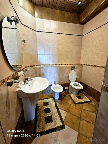 Satılır 4 otaqlı köhnə tikili 175 m², Sahil m., photo 22 from 28