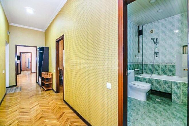 İcarəyə verilir 3 otaqlı köhnə tikili 105 m², Sahil m., photo 18 from 19