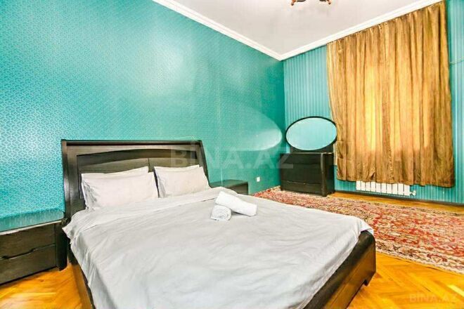 İcarəyə verilir 3 otaqlı köhnə tikili 105 m², Sahil m., photo 8 from 19