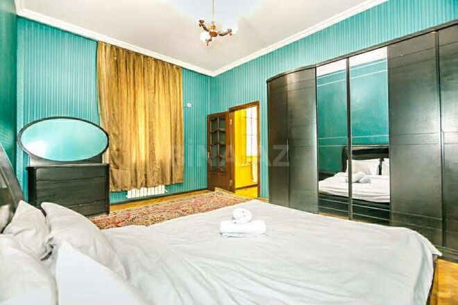 İcarəyə verilir 3 otaqlı köhnə tikili 105 m², Sahil m., photo 5 from 19