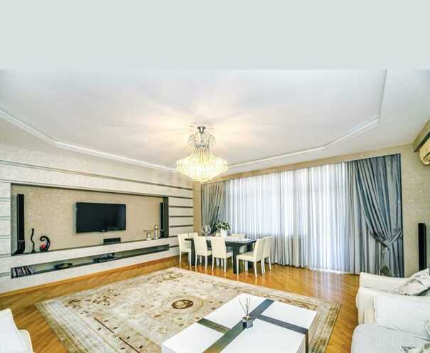 İcarəyə verilir 3 otaqlı yeni tikili 220 m², 28 May m., photo 5 from 12