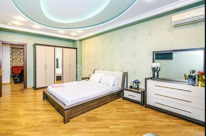 İcarəyə verilir 3 otaqlı yeni tikili 220 m², 28 May m., photo 4 from 12