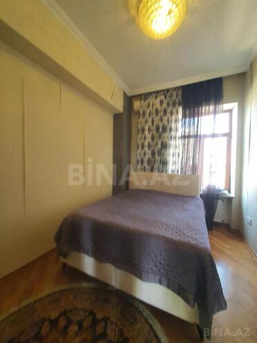 İcarəyə verilir 3 otaqlı köhnə tikili 110 m², Sahil m., photo 4 from 15