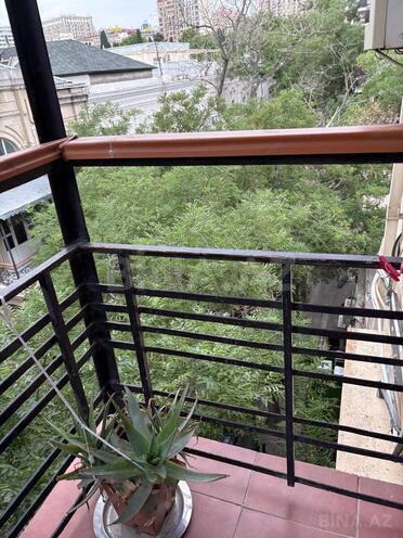 İcarəyə verilir 3 otaqlı köhnə tikili 110 m², Sahil m., photo 7 from 15