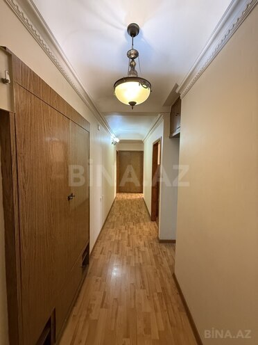 Продаётся 3-комн. вторичка 75 м², м. Низами, photo 5 from 15