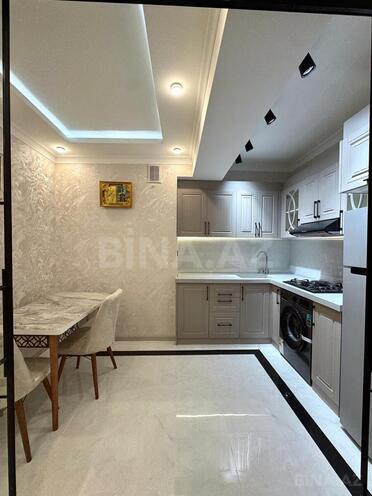 Продаётся 3-комн. новостройка 74 м², м. Кара Караев, photo 10 from 13