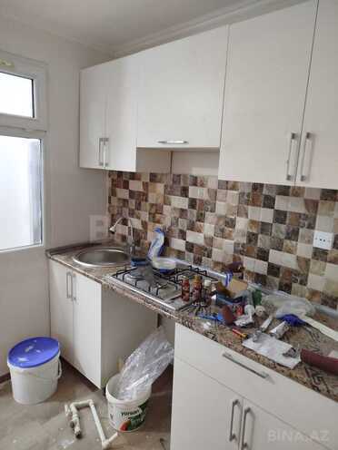 Продаётся 2-комн. вторичка 43 м², м. Низами, photo 5 from 14