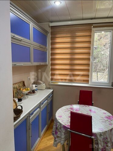 Продаётся 3-комн. вторичка 80 м², м. Низами, photo 9 from 16