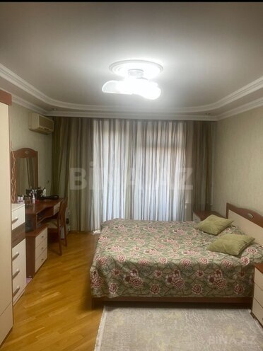 Продаётся 3-комн. вторичка 80 м², м. Низами, photo 11 from 16