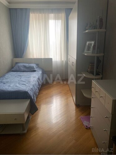 Продаётся 3-комн. вторичка 80 м², м. Низами, photo 14 from 16