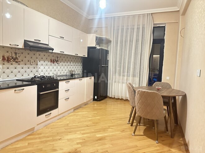 Сдаётся 2-комн. новостройка 90 м², м. Кероглу, photo 6 from 13
