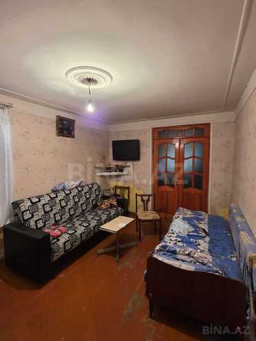 Продаётся 2-комн. вторичка 51 м², Абшеронcкий  р., photo 1 from 19