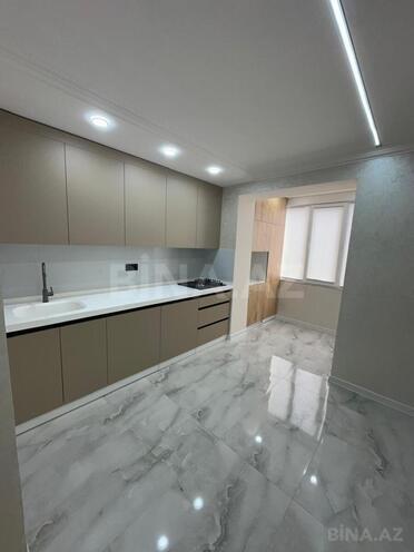 Продаётся 3-комн. вторичка 80 м², м. Ази Асланов, photo 8 from 13