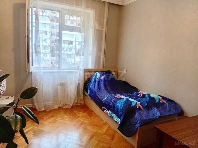 Satılır 3 otaqlı köhnə tikili 65 m², Elmlər Akademiyası m., photo 4 from 7