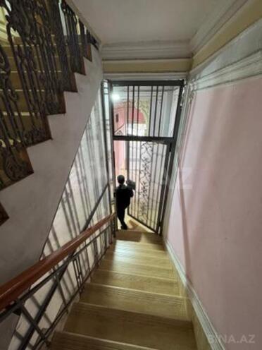 Satılır 3 otaqlı köhnə tikili 100 m², Sahil m., photo 5 from 18