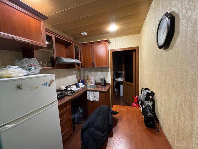 Satılır 3 otaqlı köhnə tikili 100 m², Sahil m., photo 12 from 18