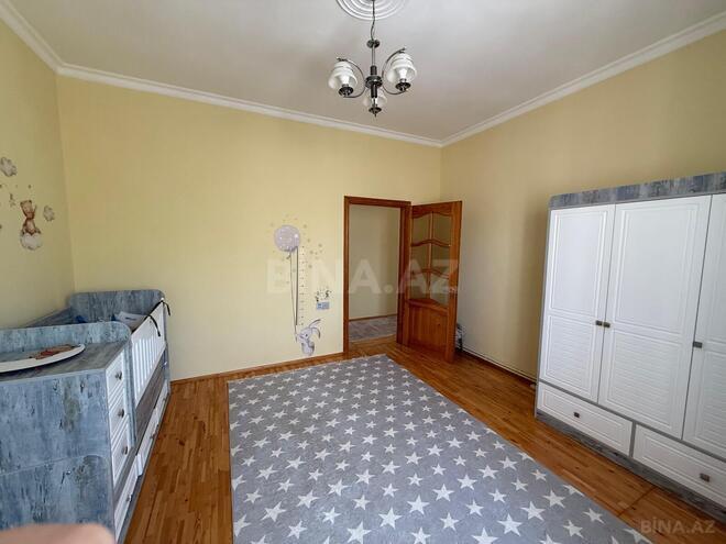 Satılır 4 otaqlı köhnə tikili 250 m², Yasamal q., photo 24 from 29