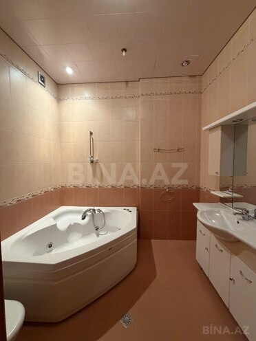 Satılır 3 otaqlı yeni tikili 136 m², 28 May m., photo 9 from 13