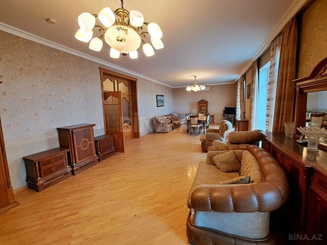 İcarəyə verilir 6 otaqlı həyət evi/bağ evi 500 m², Badamdar q., photo 18 from 31