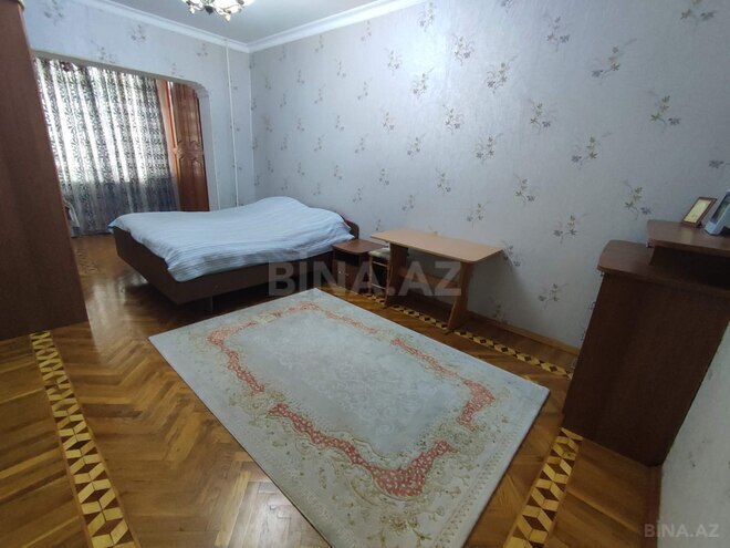 Satılır 4 otaqlı köhnə tikili 100 m², Neftçilər m., photo 3 from 17
