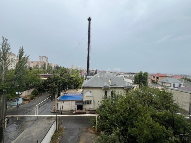 Satılır 3 otaqlı köhnə tikili 80 m², Xalqlar Dostluğu m., photo 29 from 31
