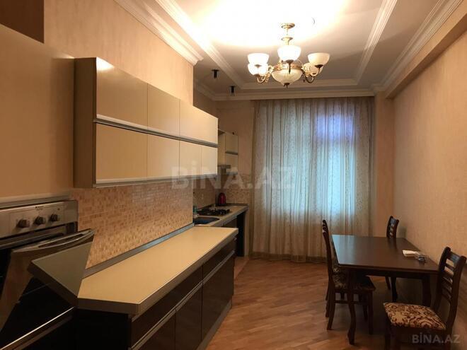 Сдаётся 3-комн. новостройка 160 м², пос. Бёюк-Шор, photo 3 from 16