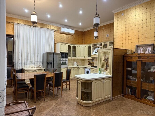 İcarəyə verilir 8 otaqlı həyət evi/bağ evi 700 m², Zuğulba q., photo 24 from 32