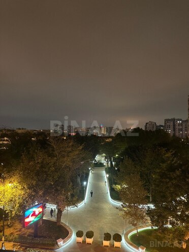 İcarəyə verilir 3 otaqlı köhnə tikili 90 m², 28 May m., photo 9 from 19