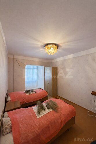 Продаётся 4-комн. вторичка 110 м², м. Иншаатчылар, photo 5 from 16