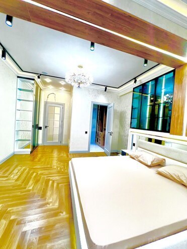 Продаётся 4-комн. новостройка 186 м², м. Кара Караев, photo 25 from 27