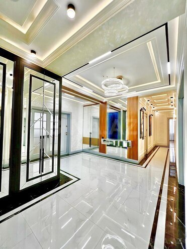 Продаётся 4-комн. новостройка 186 м², м. Кара Караев, photo 18 from 27