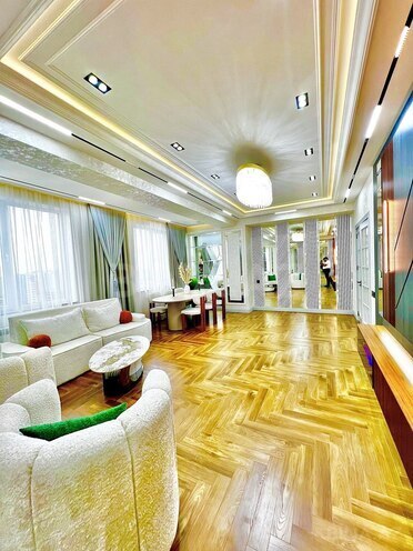 Продаётся 4-комн. новостройка 186 м², м. Кара Караев, photo 14 from 27