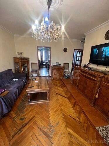 Продаётся 3-комн. вторичка 80 м², м. Элмляр Академиясы, photo 3 from 14