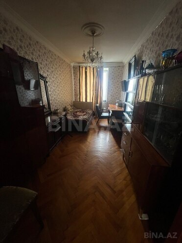 Продаётся 3-комн. вторичка 80 м², м. Элмляр Академиясы, photo 11 from 14