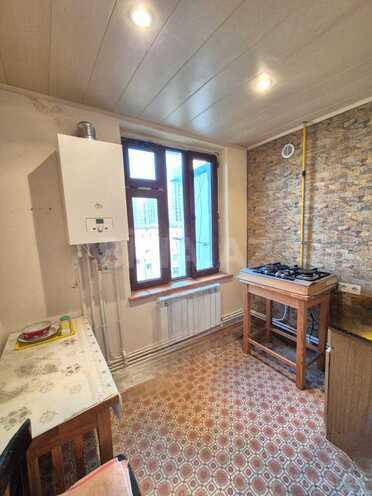 Satılır 2 otaqlı köhnə tikili 50 m², İnşaatçılar m., photo 17 from 26