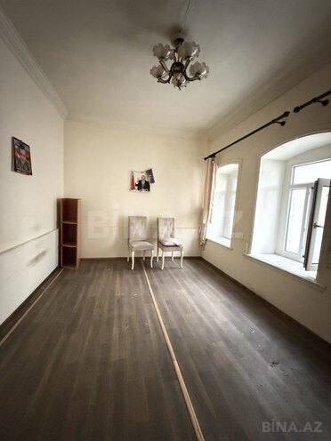 Продаётся 2-комн. вторичка 50 м², м. Сахил, photo 5 from 18