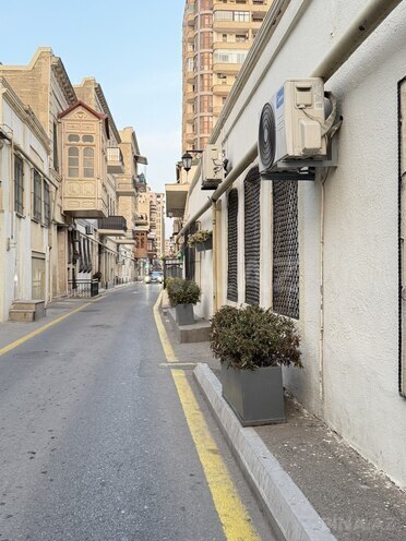 Продаётся 2-комн. вторичка 50 м², м. Сахил, photo 17 from 18