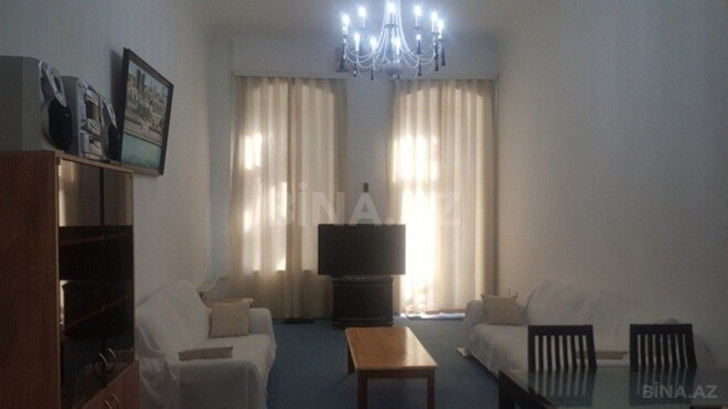 İcarəyə verilir 2 otaqlı köhnə tikili 85 m², Sahil m., photo 5 from 32