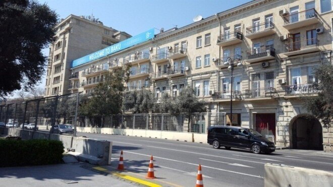 İcarəyə verilir 2 otaqlı köhnə tikili 85 m², Sahil m., photo 3 from 32