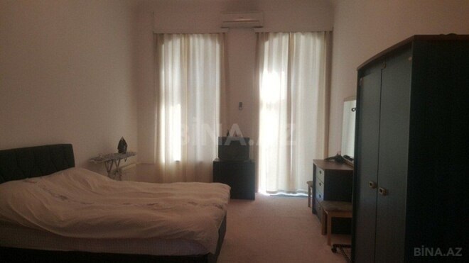 İcarəyə verilir 2 otaqlı köhnə tikili 85 m², Sahil m., photo 11 from 32