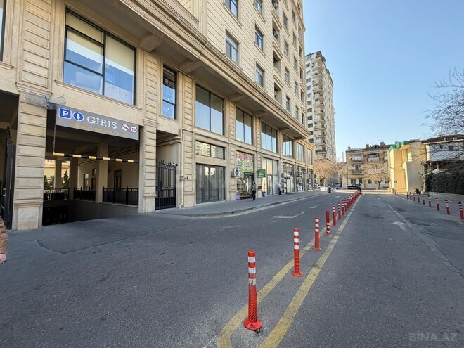 Продаётся 3-комн. новостройка 115 м², м. Гянджлик, photo 1 from 14