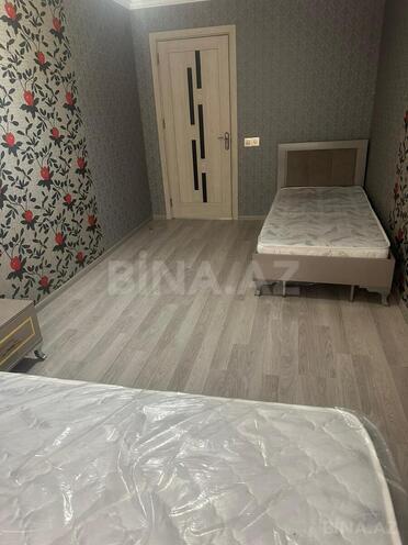 Сдаётся 3-комн. вторичка 70 м², м. Кара Караев, photo 5 from 11