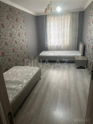 Сдаётся 3-комн. вторичка 70 м², м. Кара Караев, photo 4 from 11