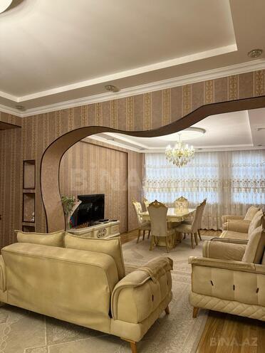 Сдаётся 3-комн. новостройка 144 м², photo 3 from 15