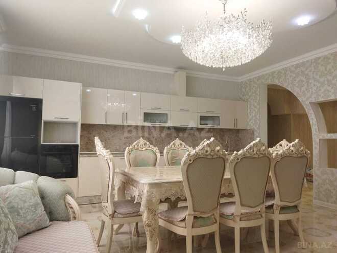 Сдаётся 3-комн. новостройка 125 м², photo 4 from 14