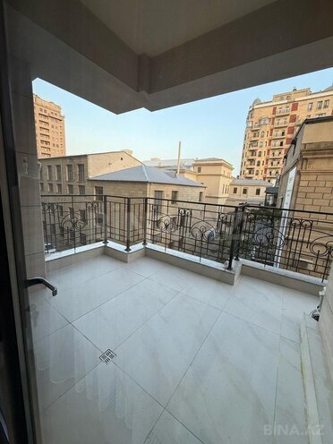 Сдаётся 2-комн. новостройка 97 м², м. Сахил, photo 10 from 11