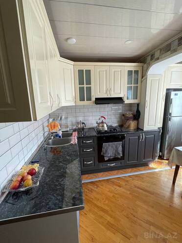 Satılır 4 otaqlı köhnə tikili 100 m², Neftçilər m., photo 7 from 9